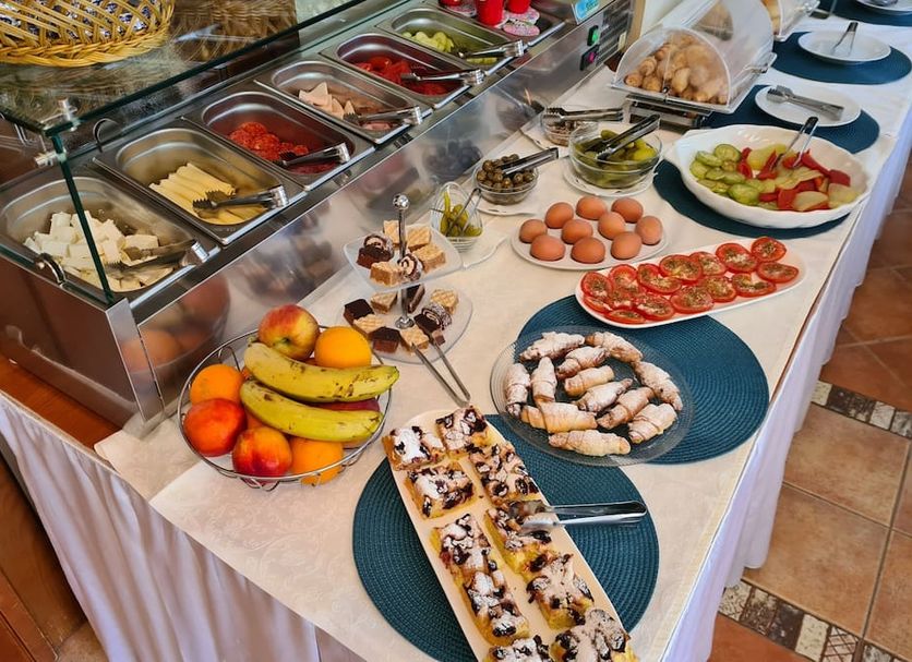 Buffet Ảnh