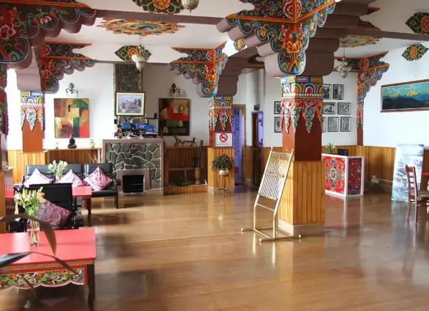 Lễ tân Ảnh