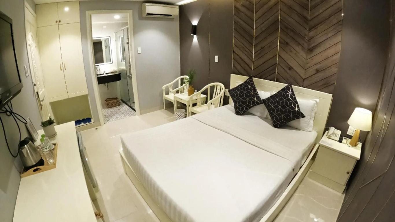 Dinh Phat Hotel