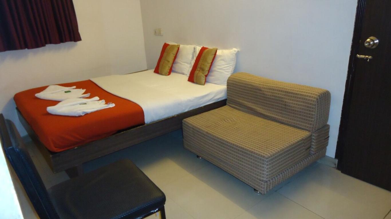 Balas Residency