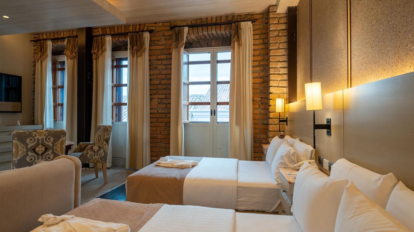 Mansión Alcázar Boutique Hotel