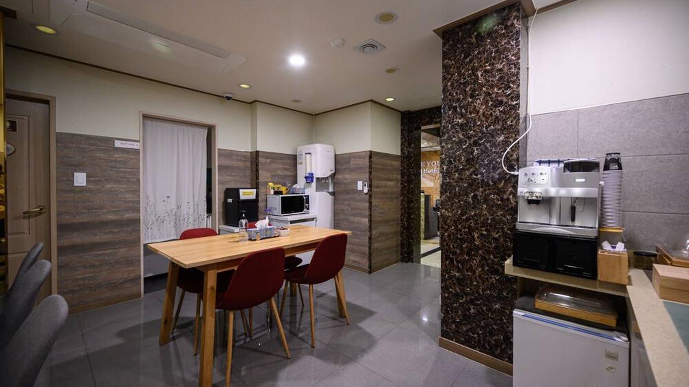 Daeyoung Seoul Hotel