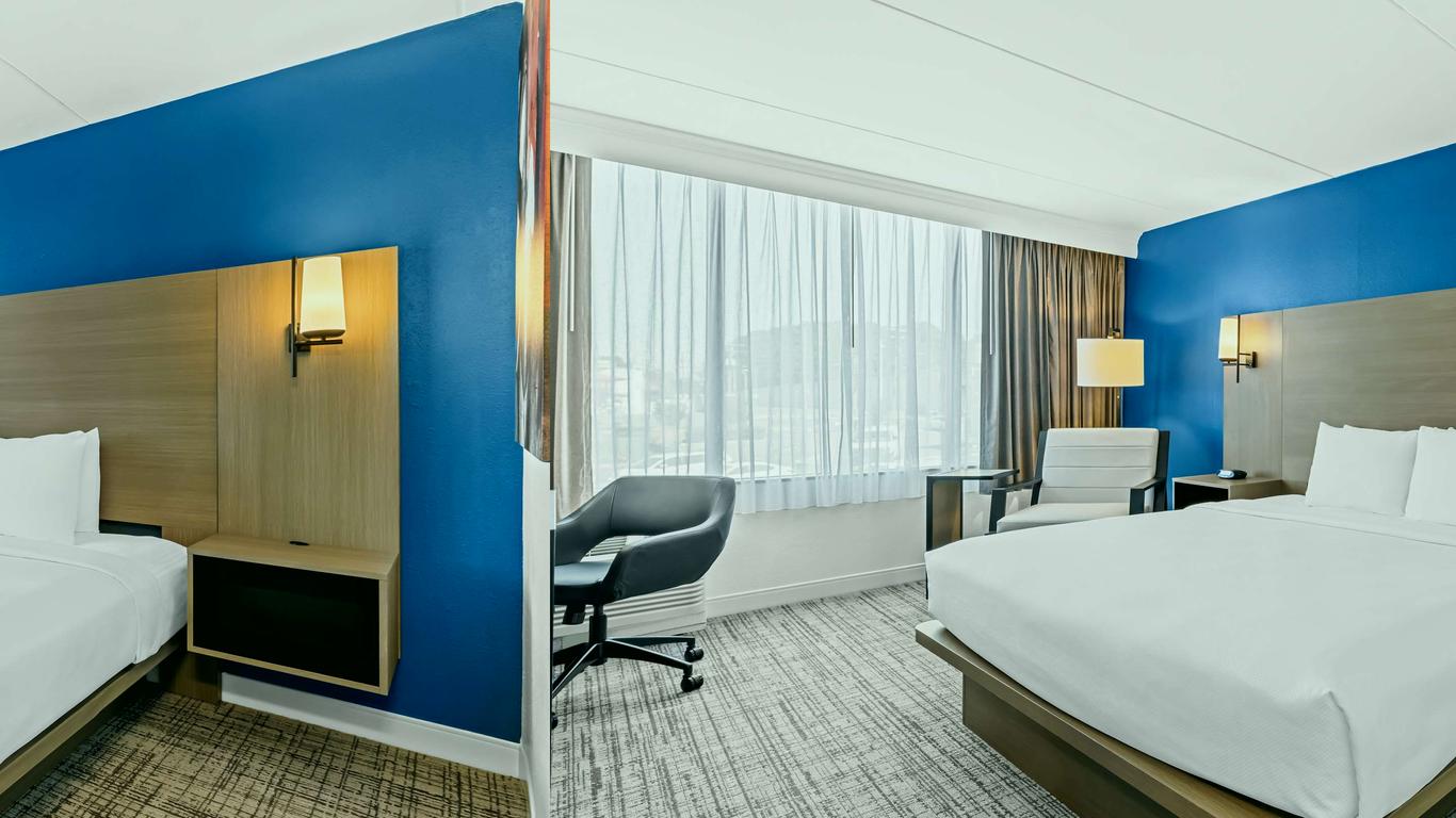 Best Western Plus Lower South End