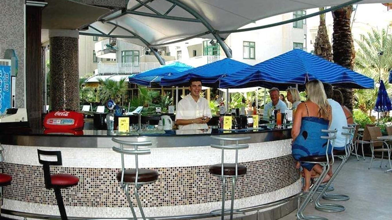 Margarita Apart Hotel