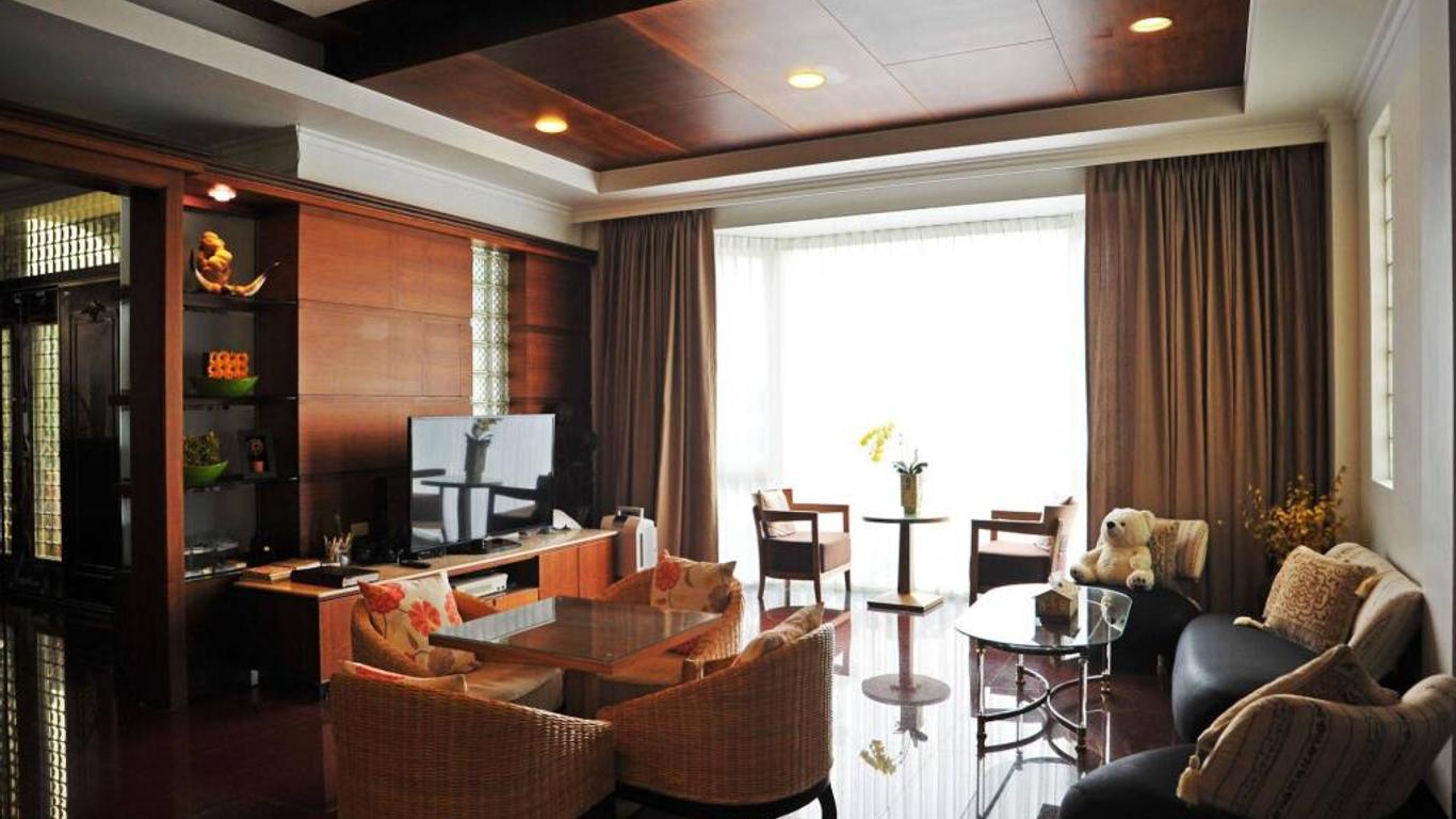 Yunju House