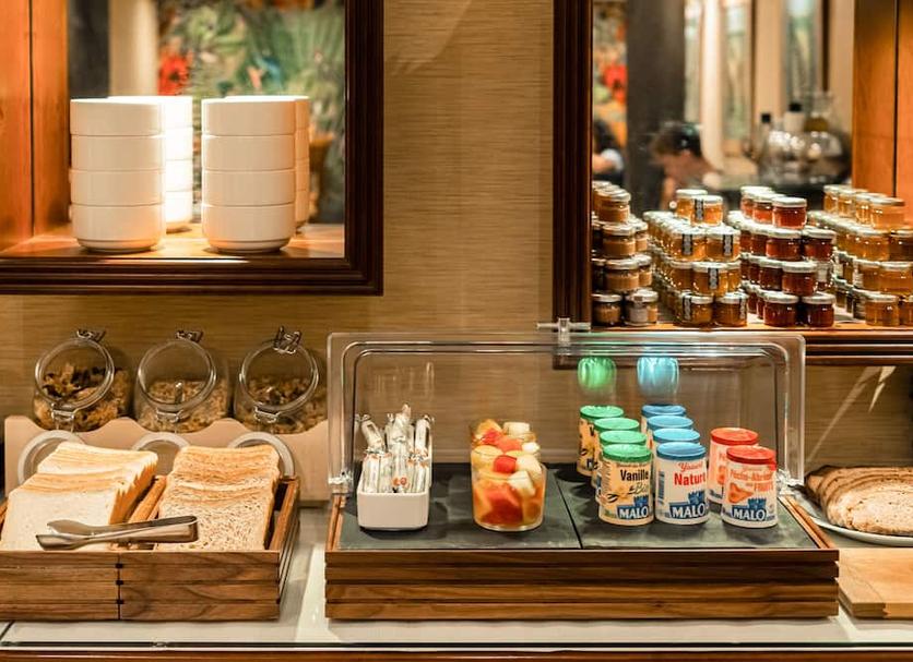 Buffet Ảnh