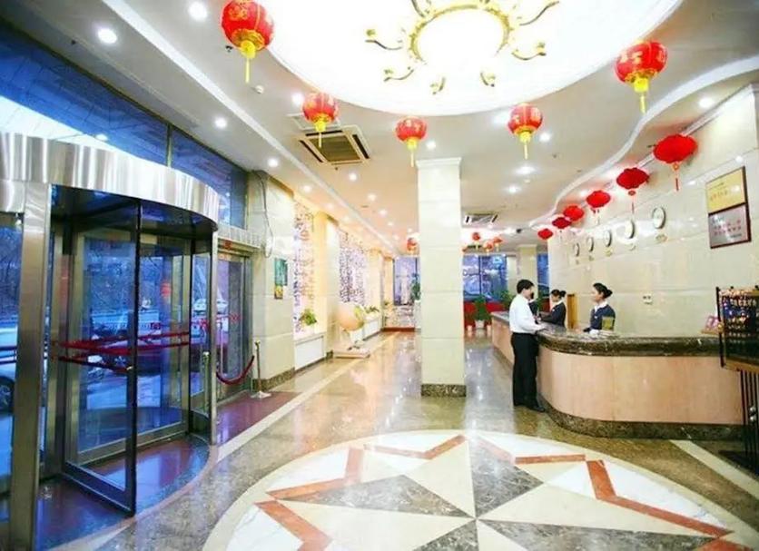 Lễ tân Ảnh