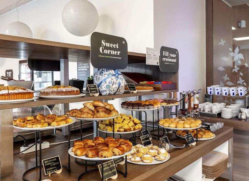 Buffet Ảnh