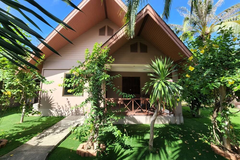 Cảnh ngoài trời