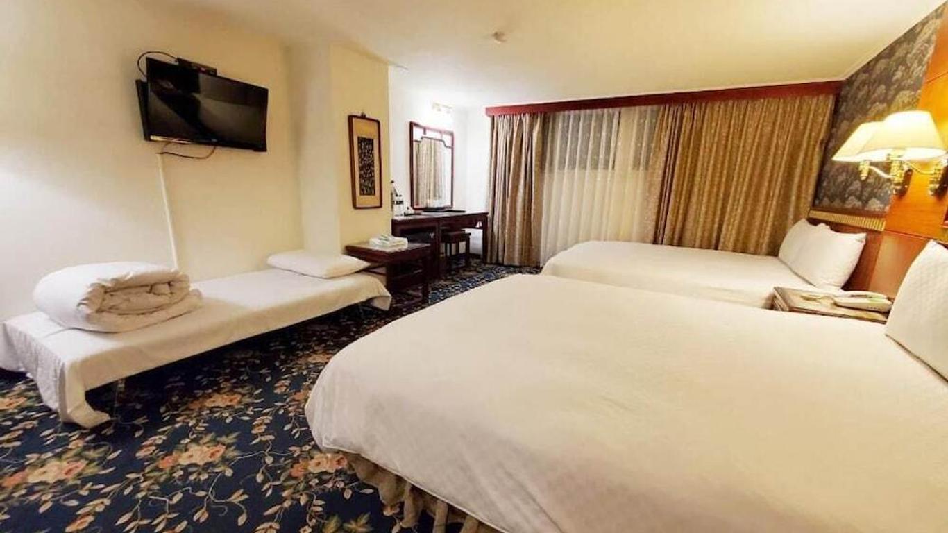 Kiwi Hotel Mrt Wenxin Branch (Feng Chia Branch 1)