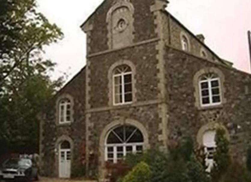 Toà nhà Ảnh