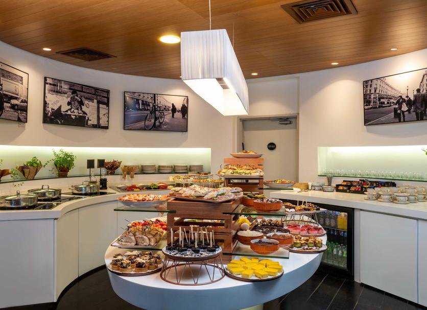Buffet Ảnh