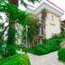 Cảnh ngoài trời