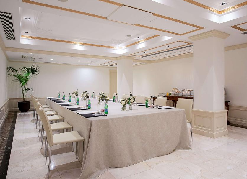Conference room Ảnh