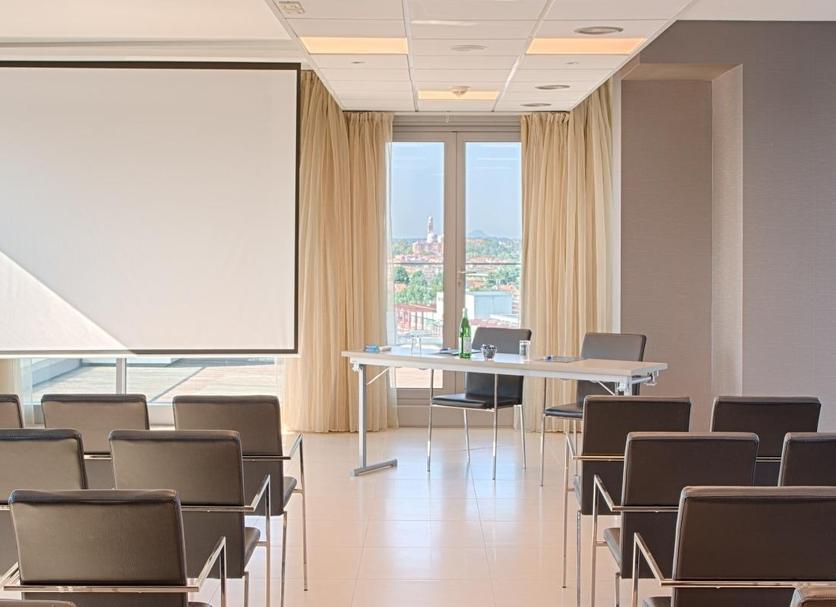 Conference room Ảnh