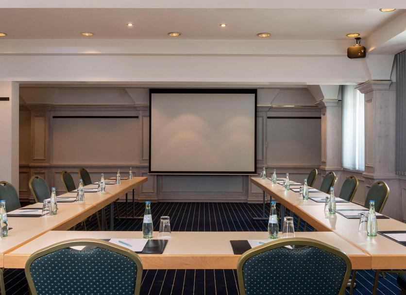 Conference room Ảnh