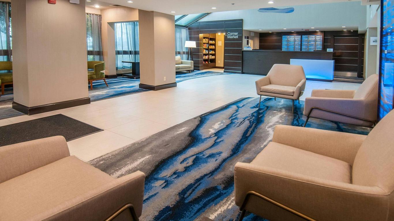 Fairfield Inn & Suites by Marriott Dallas DFW Airport South/Irving