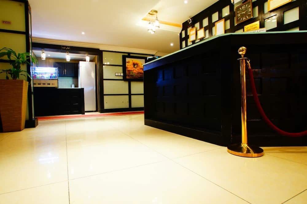 Lễ tân