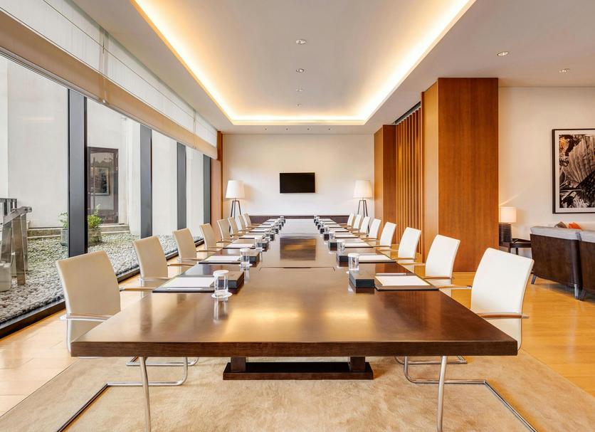 Conference room Ảnh
