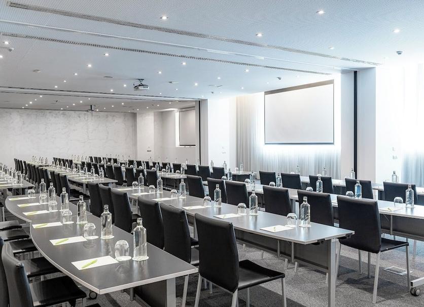 Conference room Ảnh