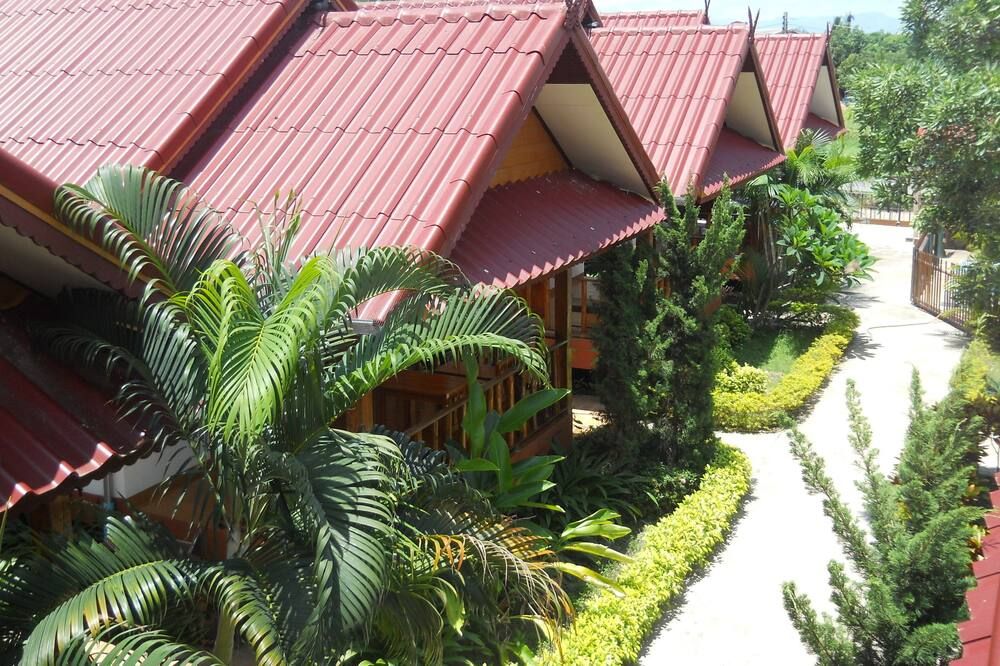 Cảnh ngoài trời