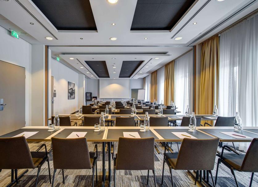 Conference room Ảnh