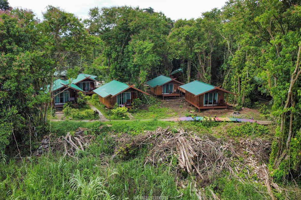 Cảnh ngoài trời