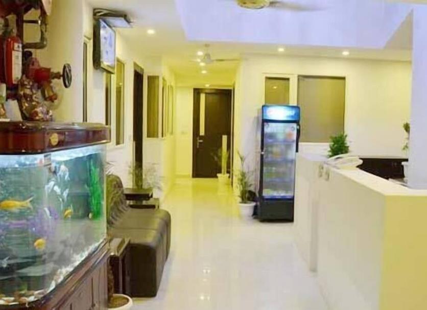 Lễ tân Ảnh