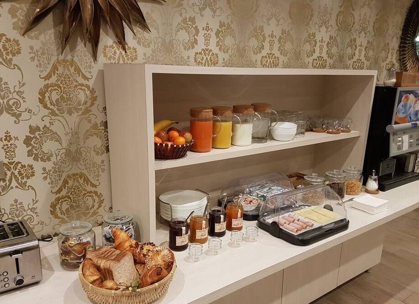 Buffet Ảnh