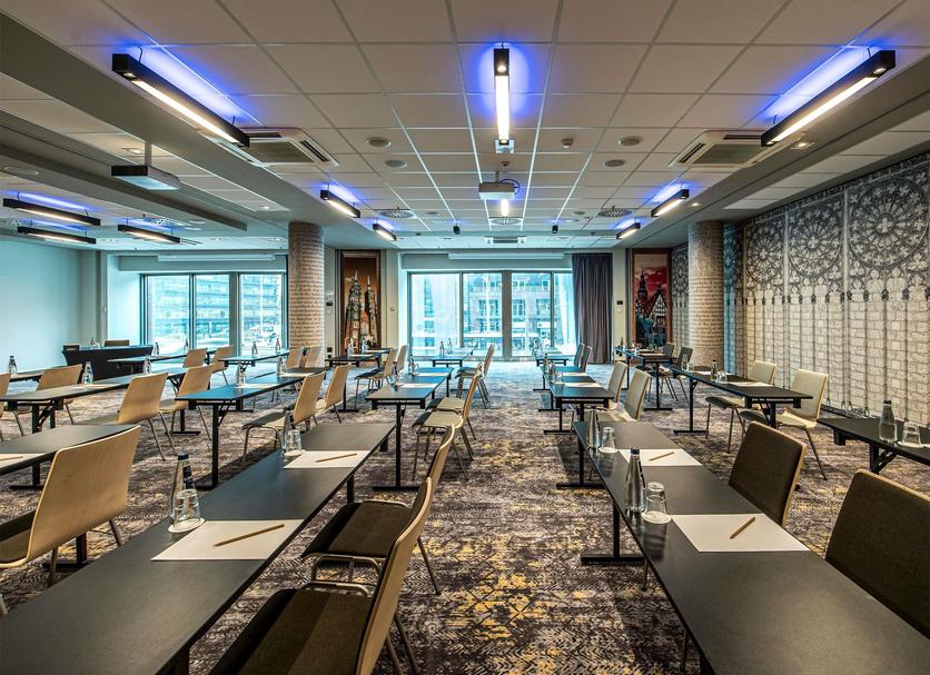 Conference room Ảnh