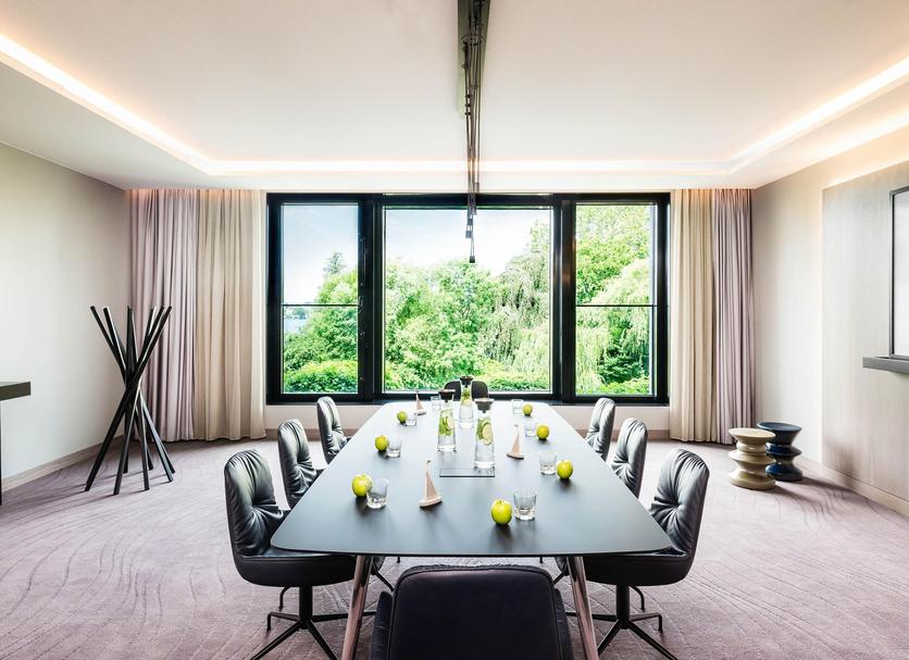 Conference room Ảnh