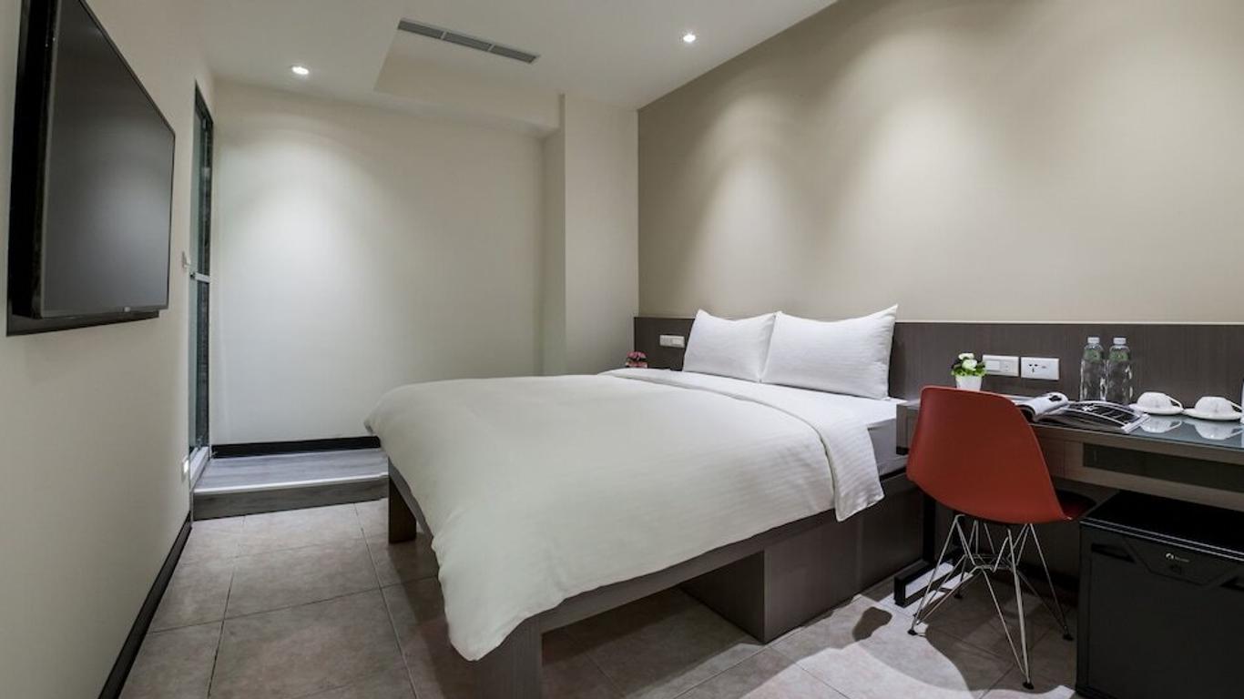 Yenping Apt