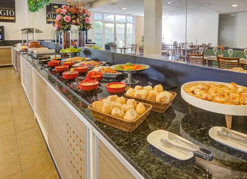Buffet Ảnh