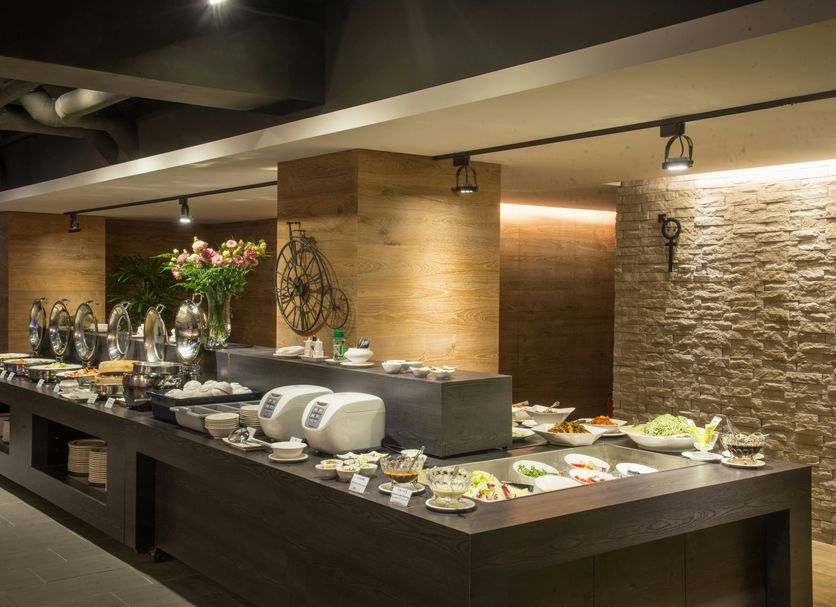 Buffet Ảnh