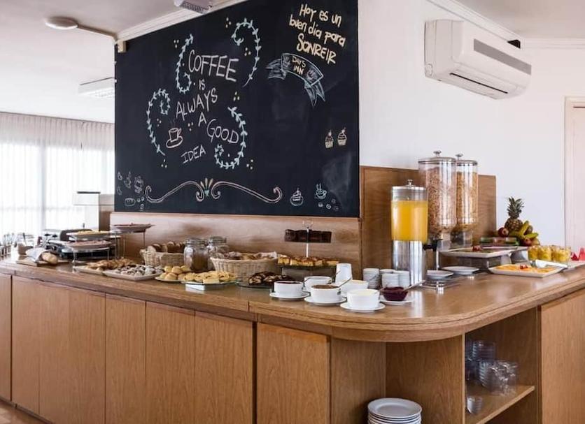 Buffet Ảnh