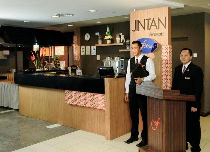 Lễ tân Ảnh