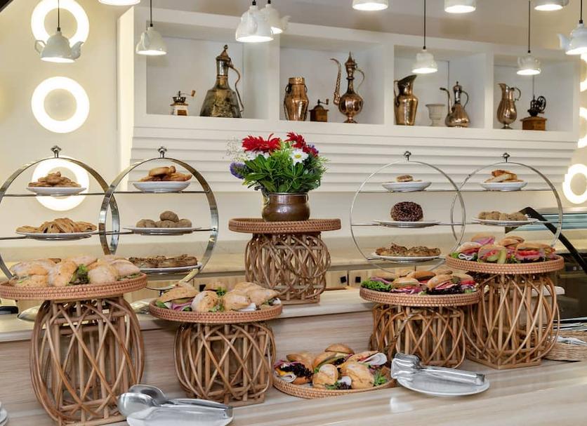 Buffet Ảnh