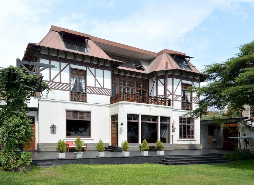 Toà nhà Ảnh