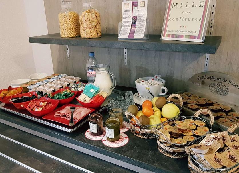 Buffet Ảnh