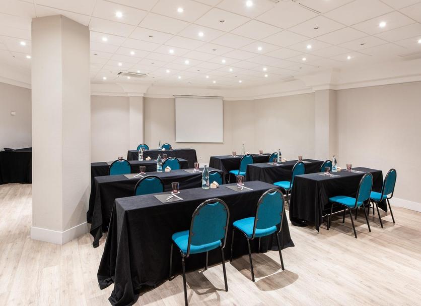 Conference room Ảnh