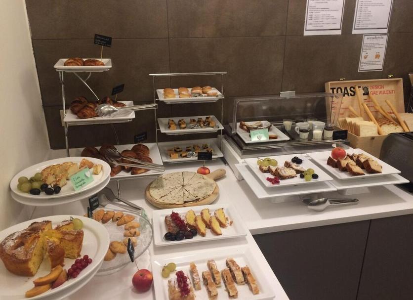 Buffet Ảnh
