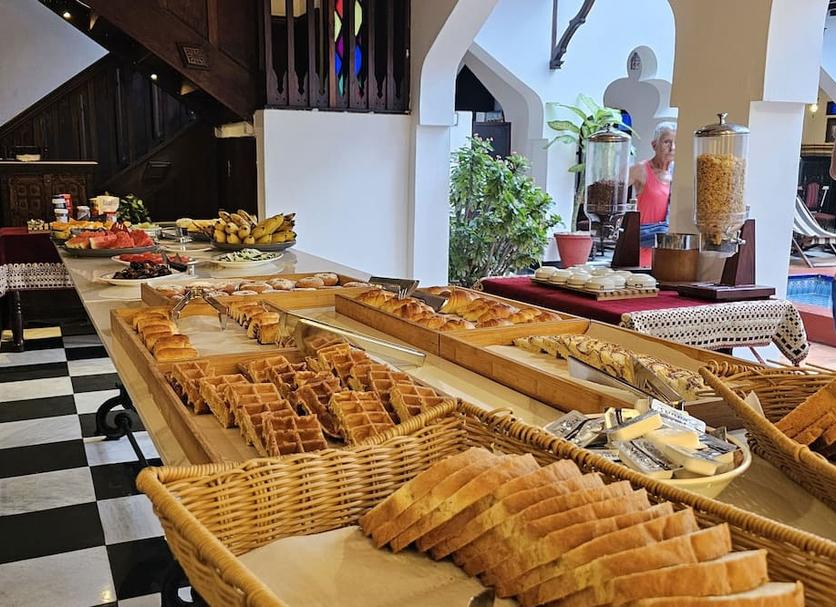Buffet Ảnh