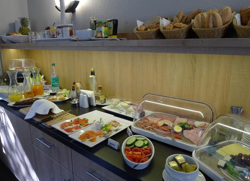 Buffet Ảnh