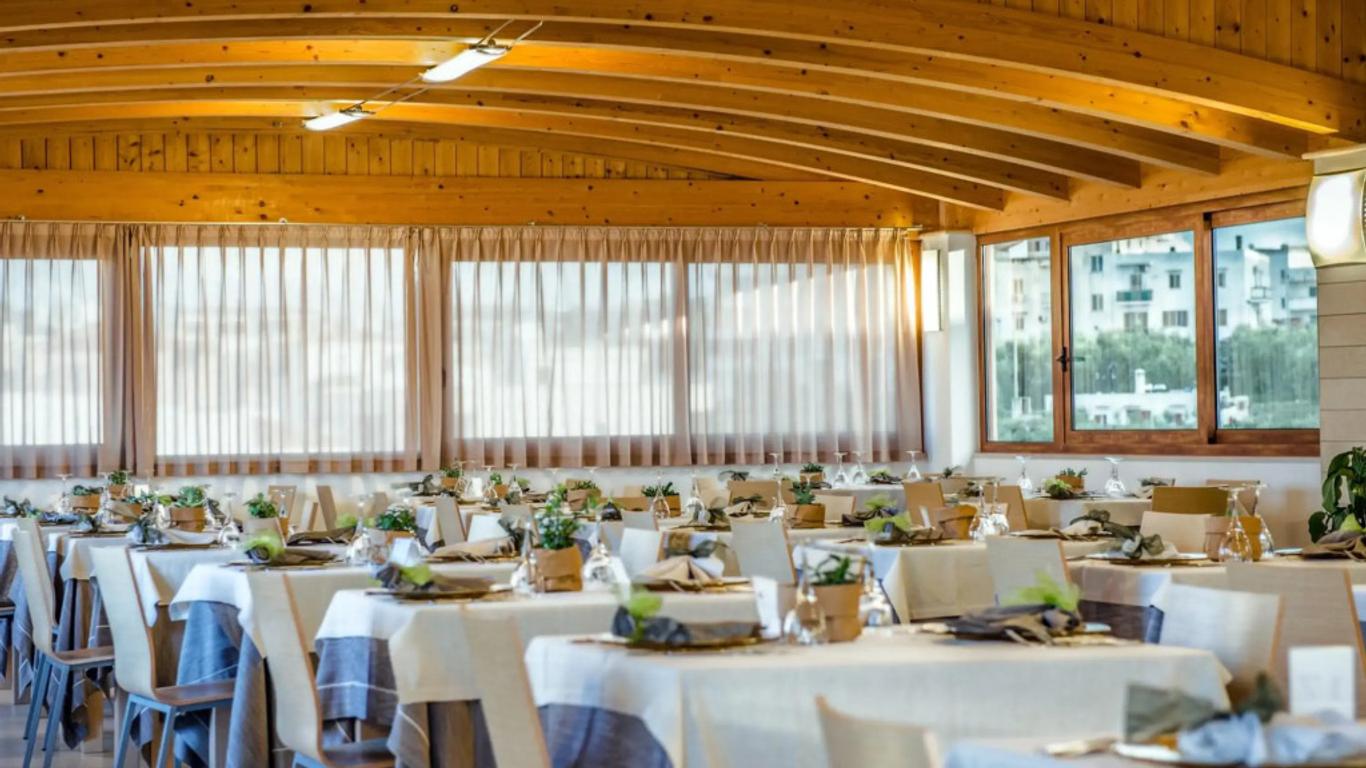 Marc Hotel