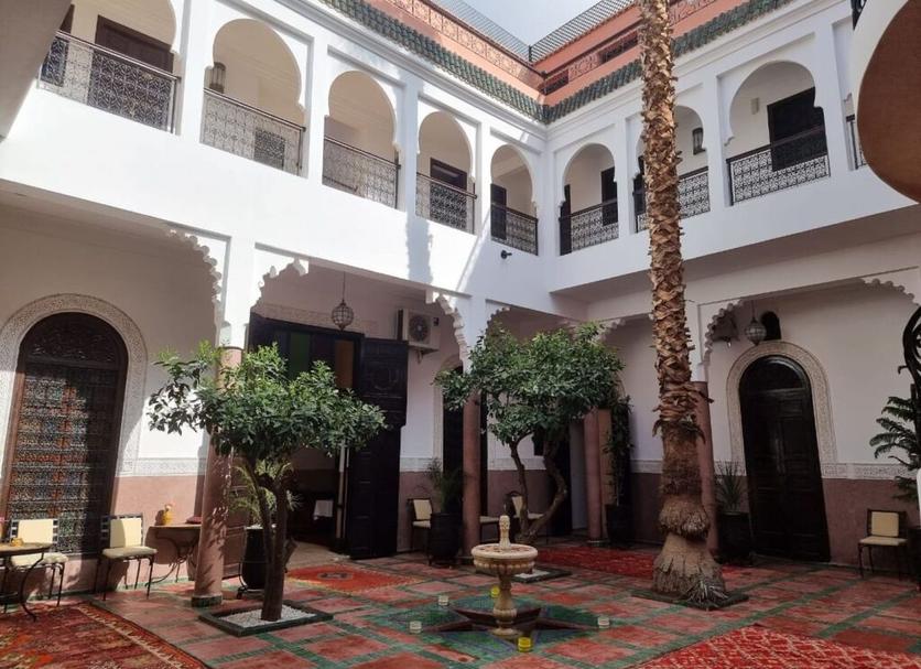 Khác Ảnh