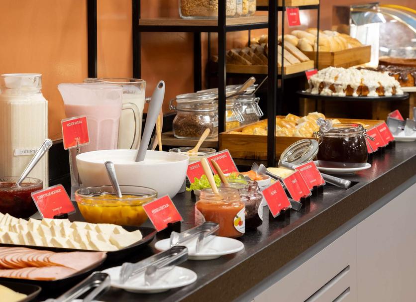 Buffet Ảnh