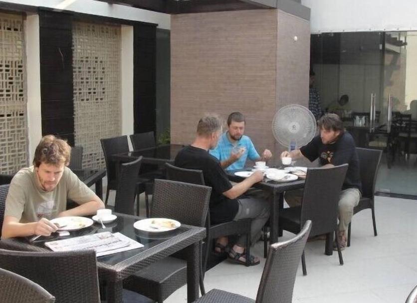 Khác Ảnh
