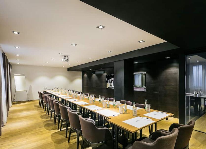 Conference room Ảnh