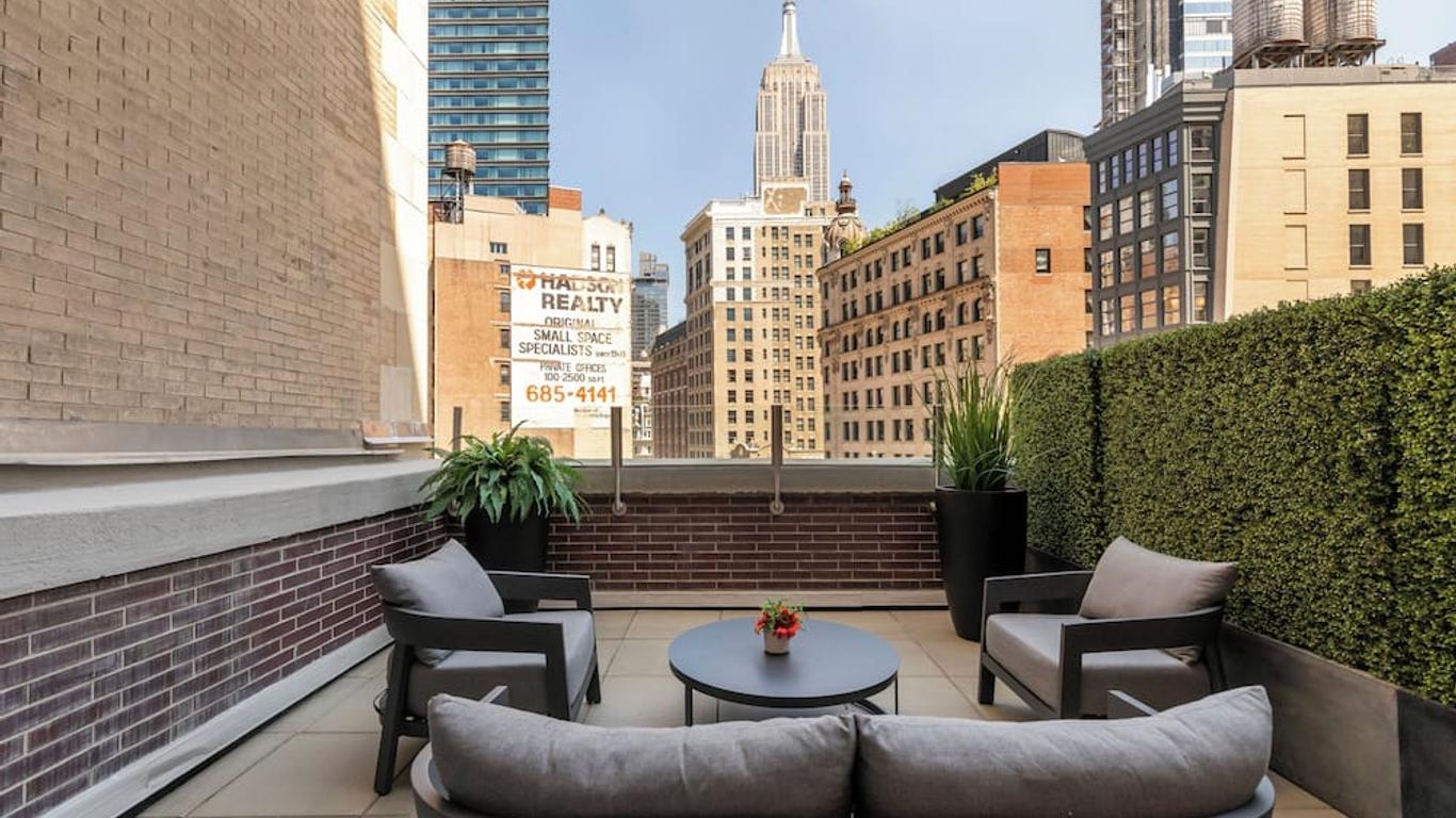 Broadway Plaza Hotel