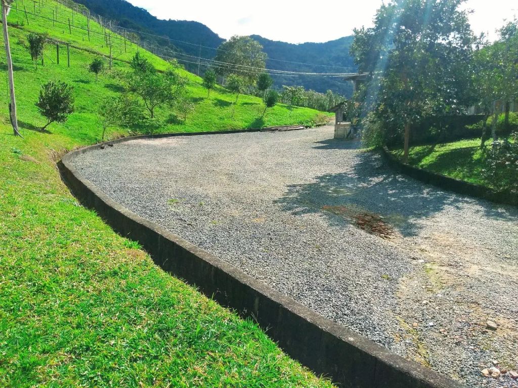 Cảnh ngoài trời